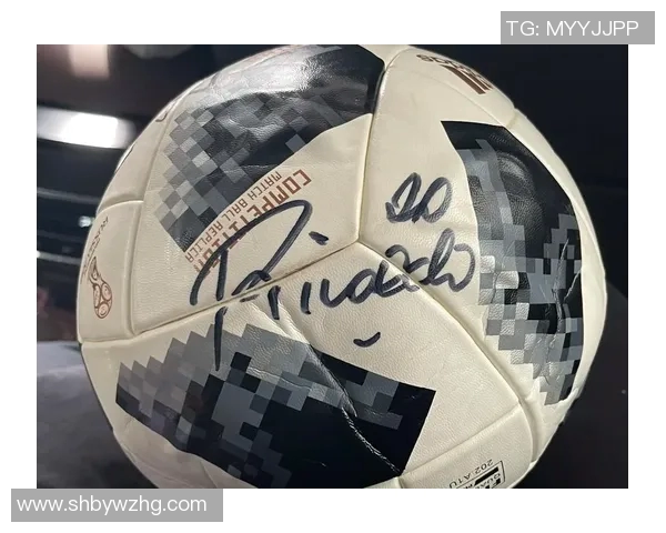 老烟枪究竟是哪位足球明星的绰号背后隐藏着怎样的故事与传奇