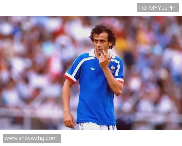 足球传奇球员相继离世回顾他们的辉煌与影响力